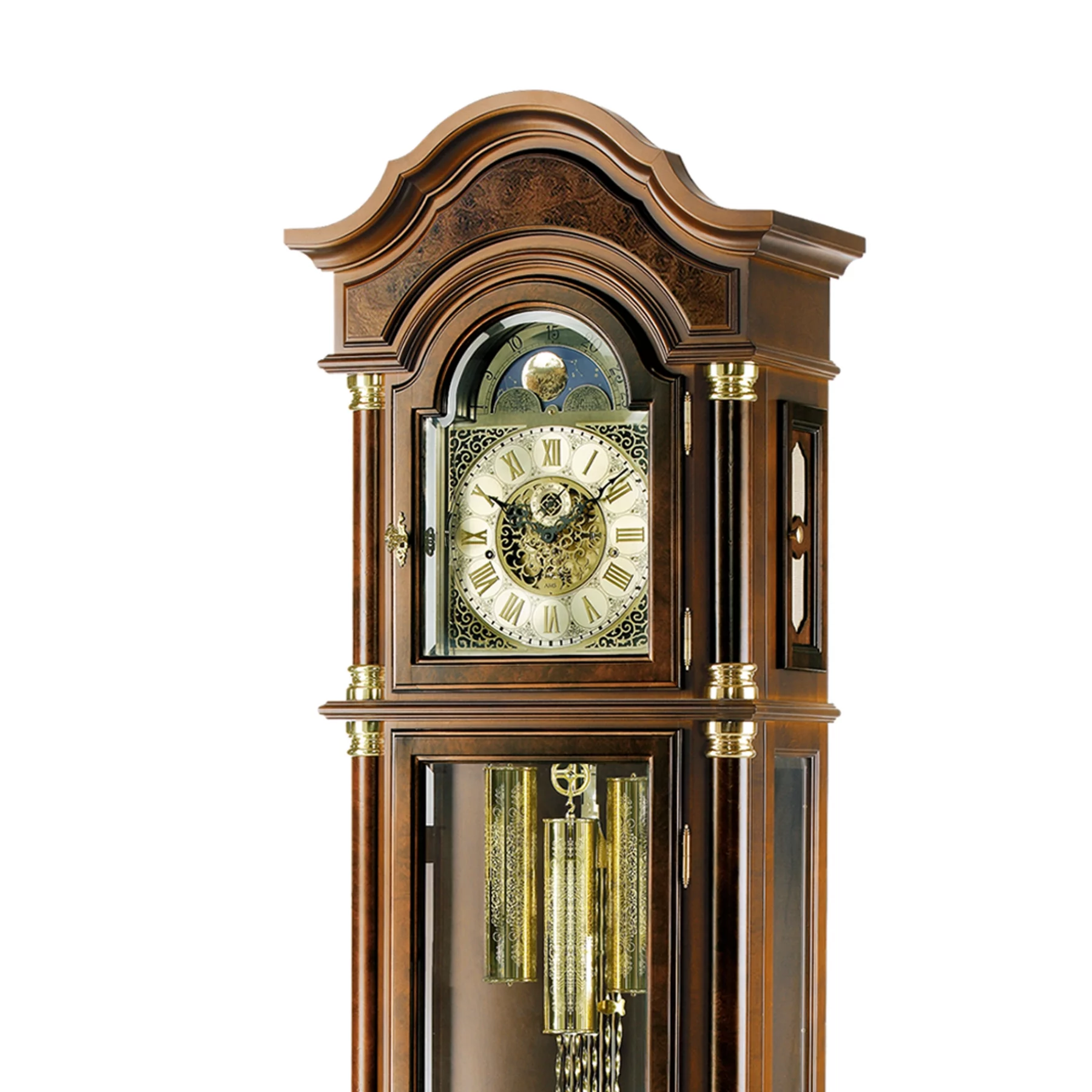 Elegante Standuhr aus Holz mit goldenen Akzenten und römischen Ziffern auf Zifferblatt