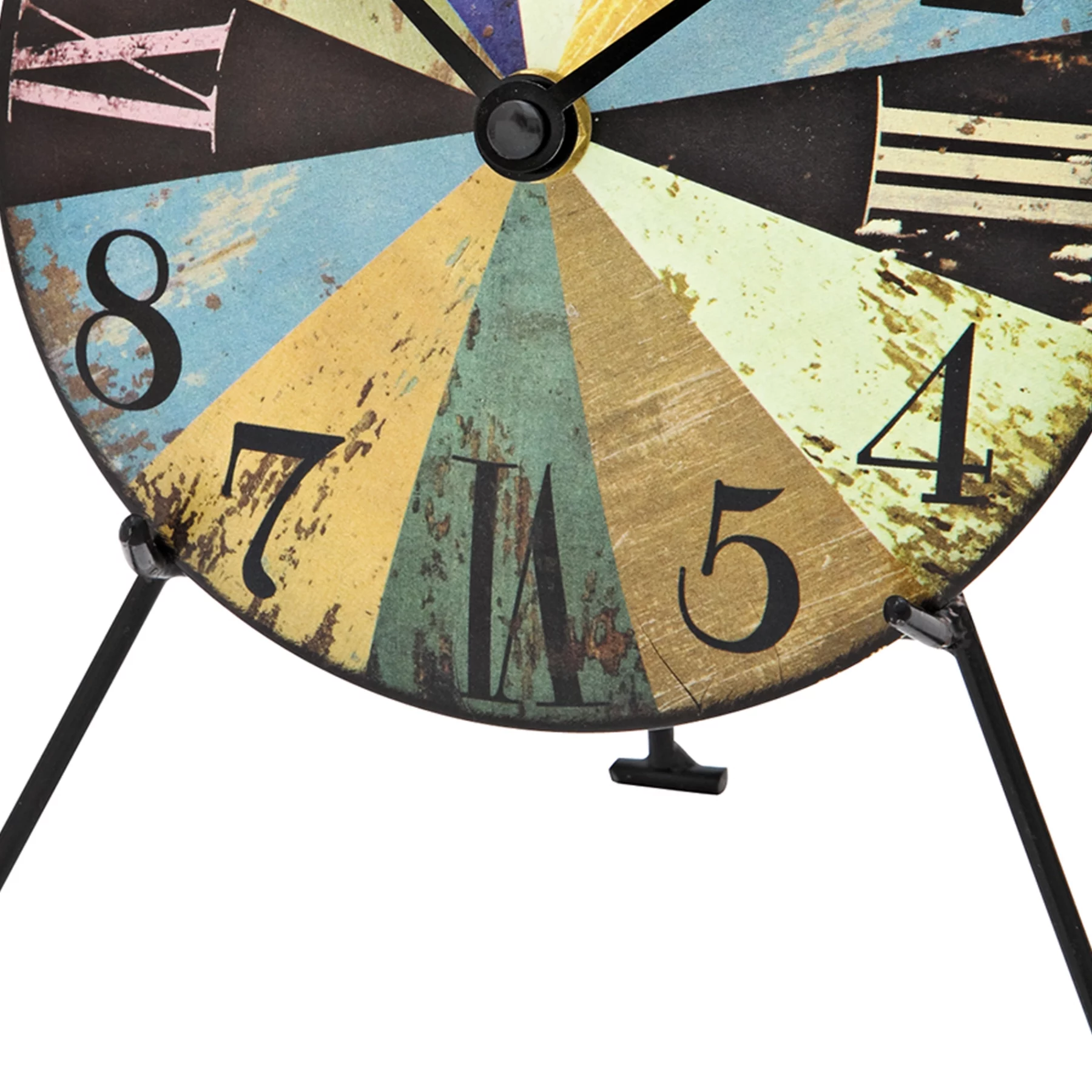 Bunter Stehwecker mit abgenutztem Zifferblatt und römischen Zahlen
