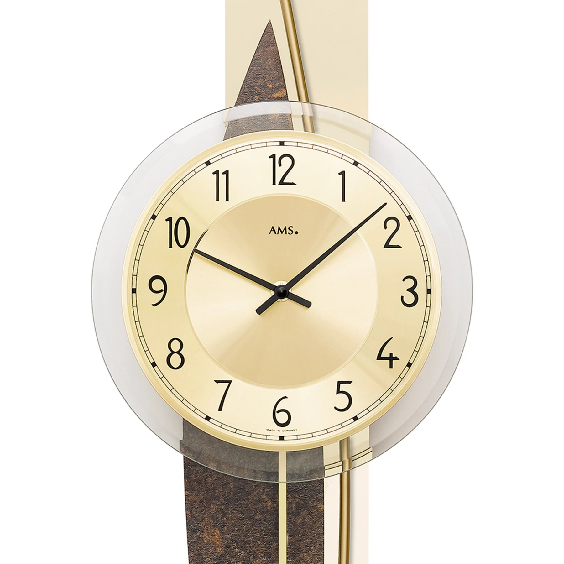 Moderne Pendeluhr mit goldfarbenem Zifferblatt und klaren Linien