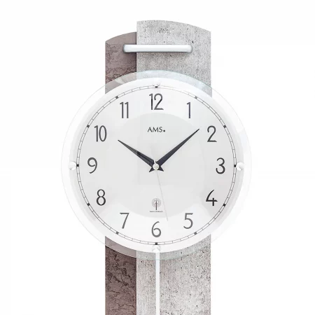 Moderne Wanduhr mit Glasfront und Pendel